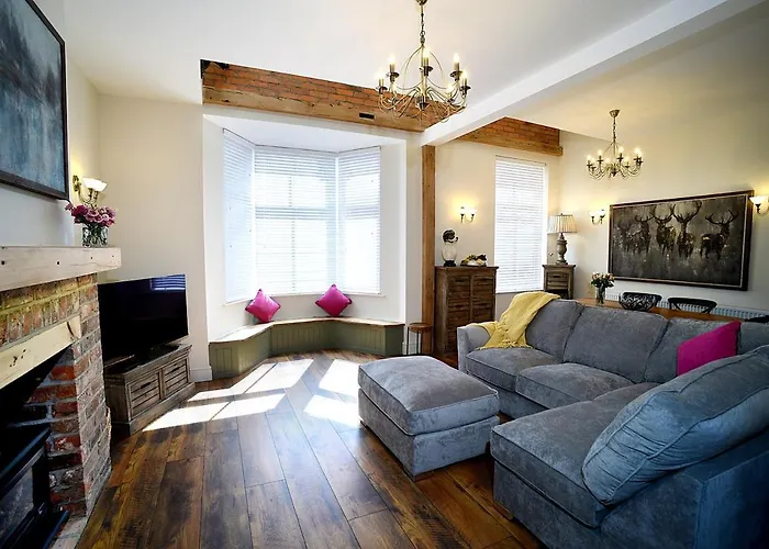 Pippin Lodge Lytham